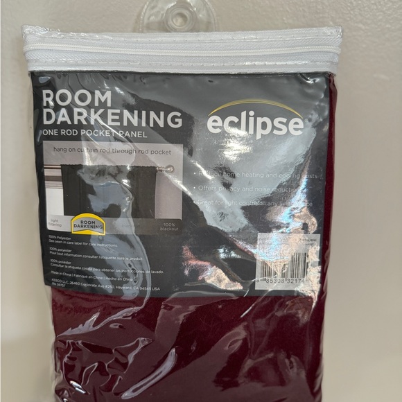 ECLIPSE DARKENING ROOM CURTAINS 
100% polyester | Red | 1 set ( 2 pieces) - Picture 4 of 5